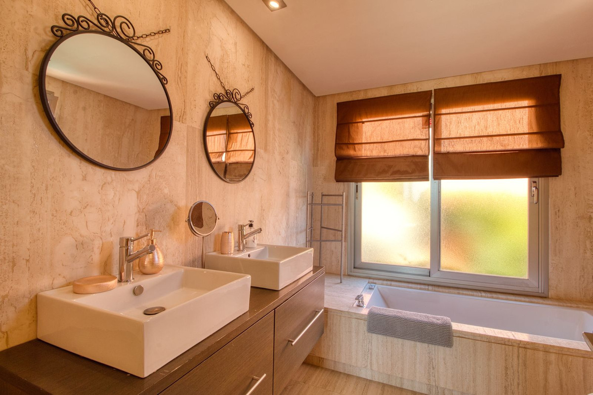 4 Bed Townhouse for sale in Manilva Costa Del Sol, Málaga, Spain