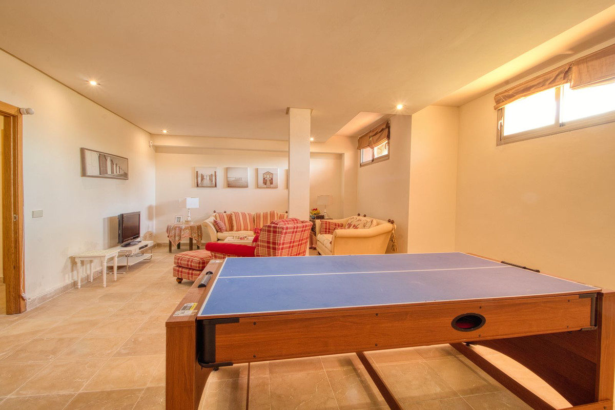 4 Bed Townhouse for sale in Manilva Costa Del Sol, Málaga, Spain
