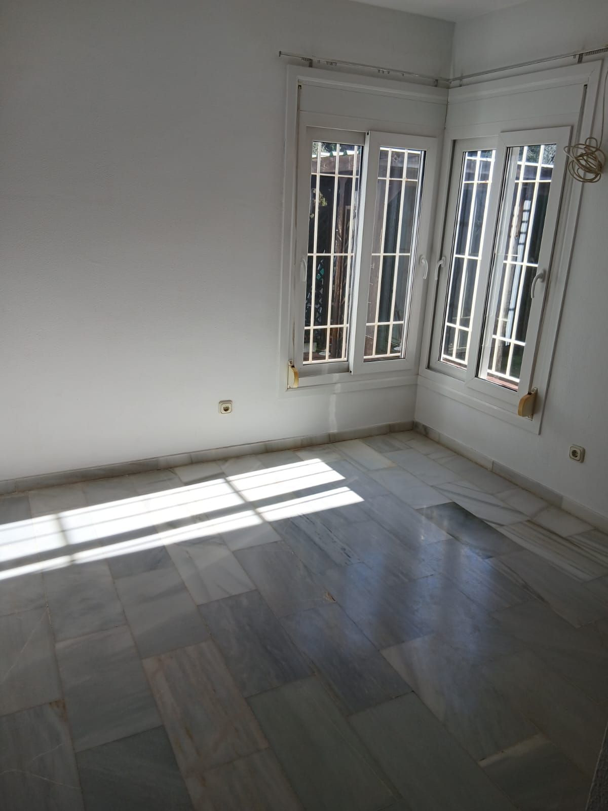 3 Bed Townhouse for sale in El Padron Costa Del Sol, Málaga, Spain