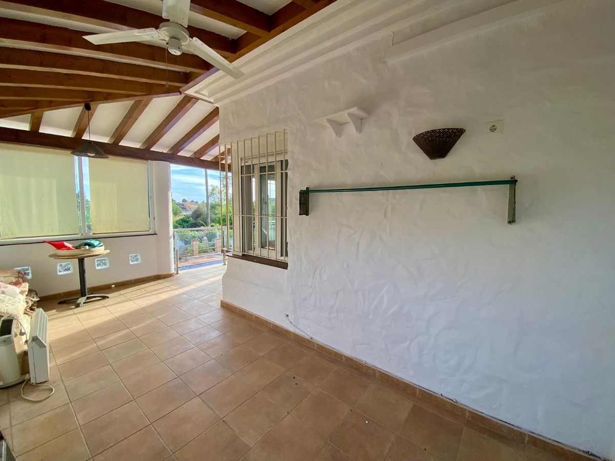 3 Bed Townhouse for sale in El Padron Costa Del Sol, Málaga, Spain