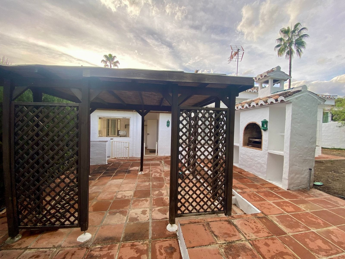 3 Bed Townhouse for sale in El Padron Costa Del Sol, Málaga, Spain