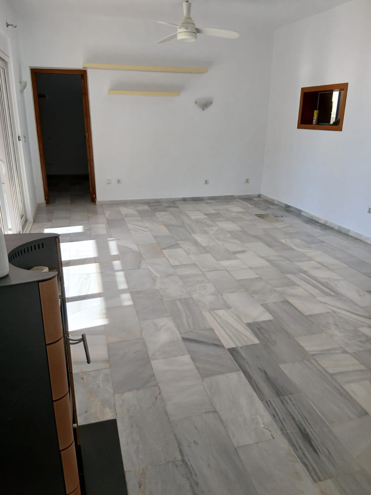 3 Bed Townhouse for sale in El Padron Costa Del Sol, Málaga, Spain