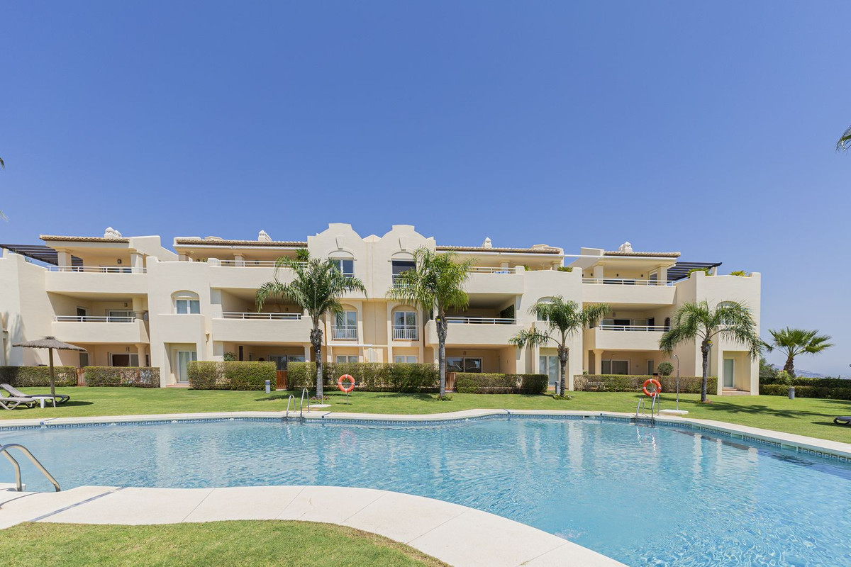 3 Bed Apartment for sale in Mijas Costa Del Sol, Málaga, Spain