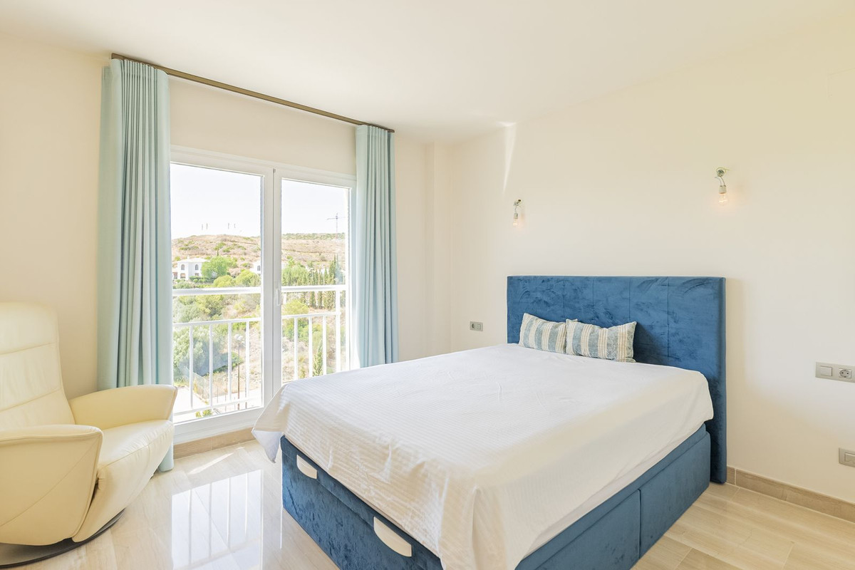 3 Bed Apartment for sale in Mijas Costa Del Sol, Málaga, Spain