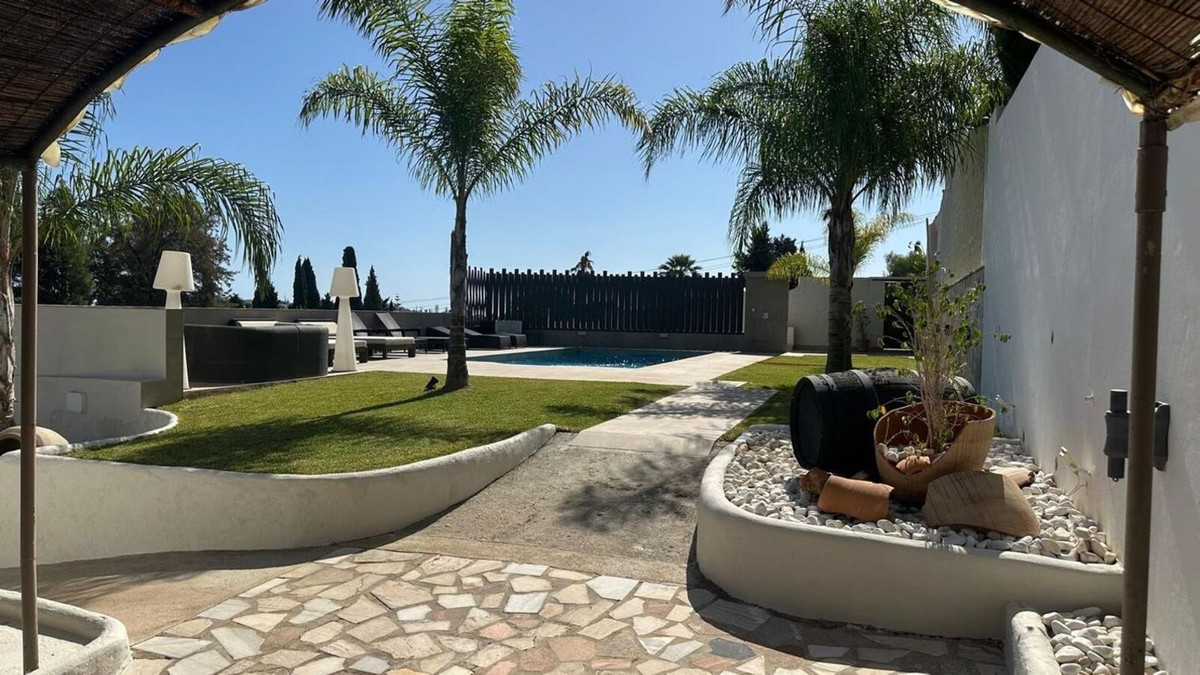 2 Bed Townhouse for sale in Valle Del Sol Costa Del Sol, Málaga, Spain