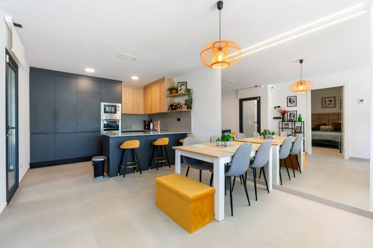 Se vende Apartamento Planta Baja de 2 dormitorios en Costa Blanca, Alicante, España