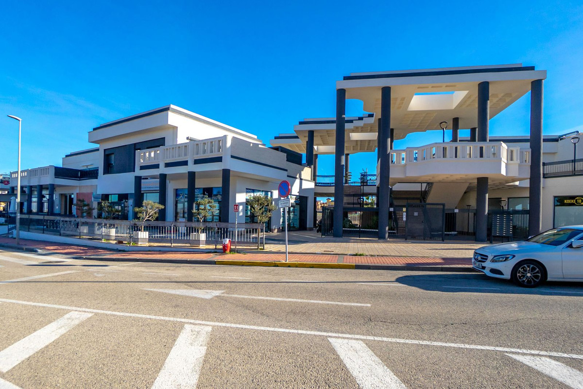 Se vende Apartamento Planta Baja de 2 dormitorios en Costa Blanca, Alicante, España