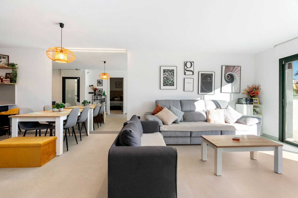 Se vende Apartamento Planta Baja de 2 dormitorios en Costa Blanca, Alicante, España