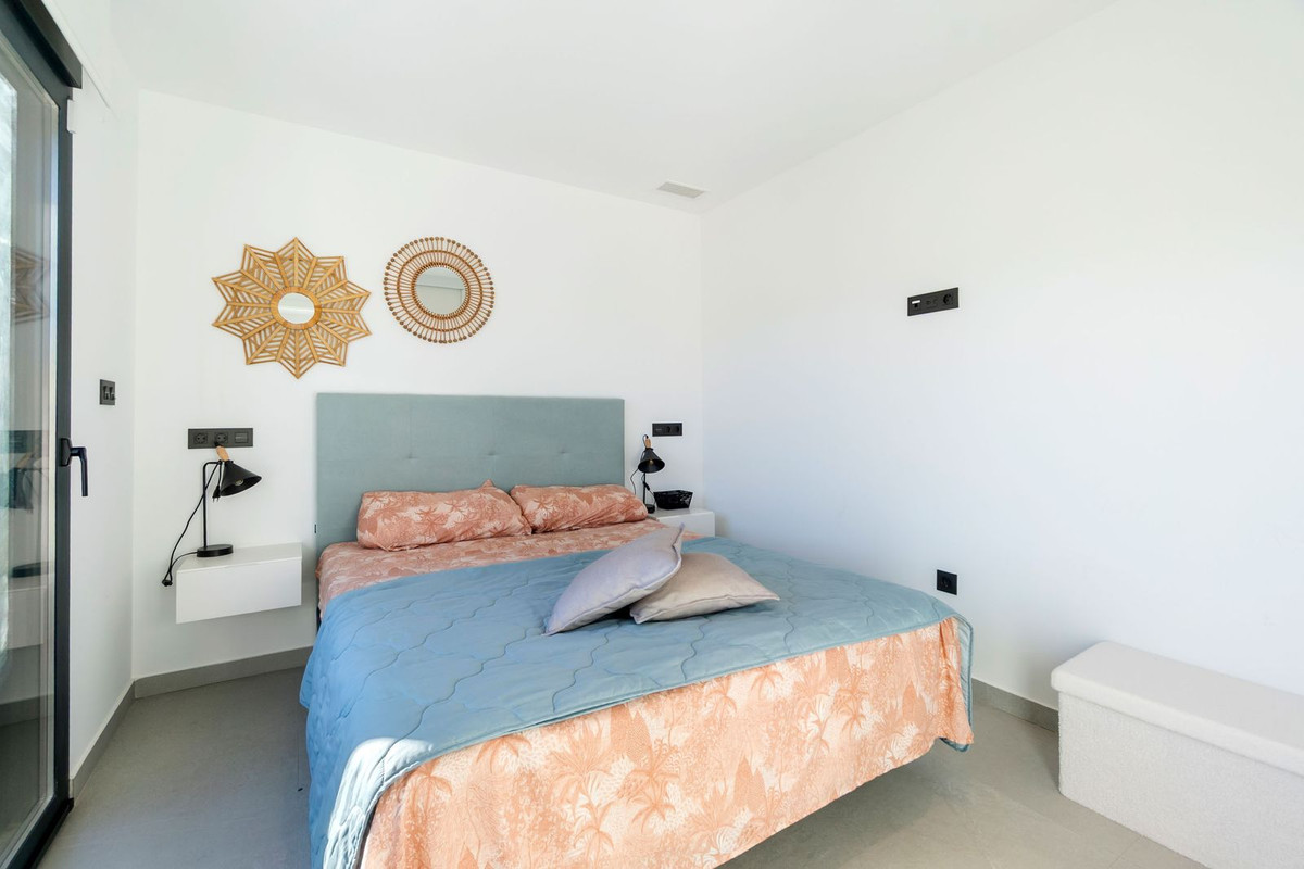 Se vende Apartamento Planta Baja de 2 dormitorios en Costa Blanca, Alicante, España