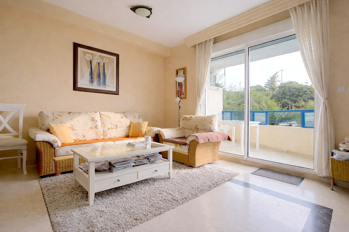 Se vende Apartamento Planta Media de 1 dormitorios en Costa Del Sol, Málaga, España
