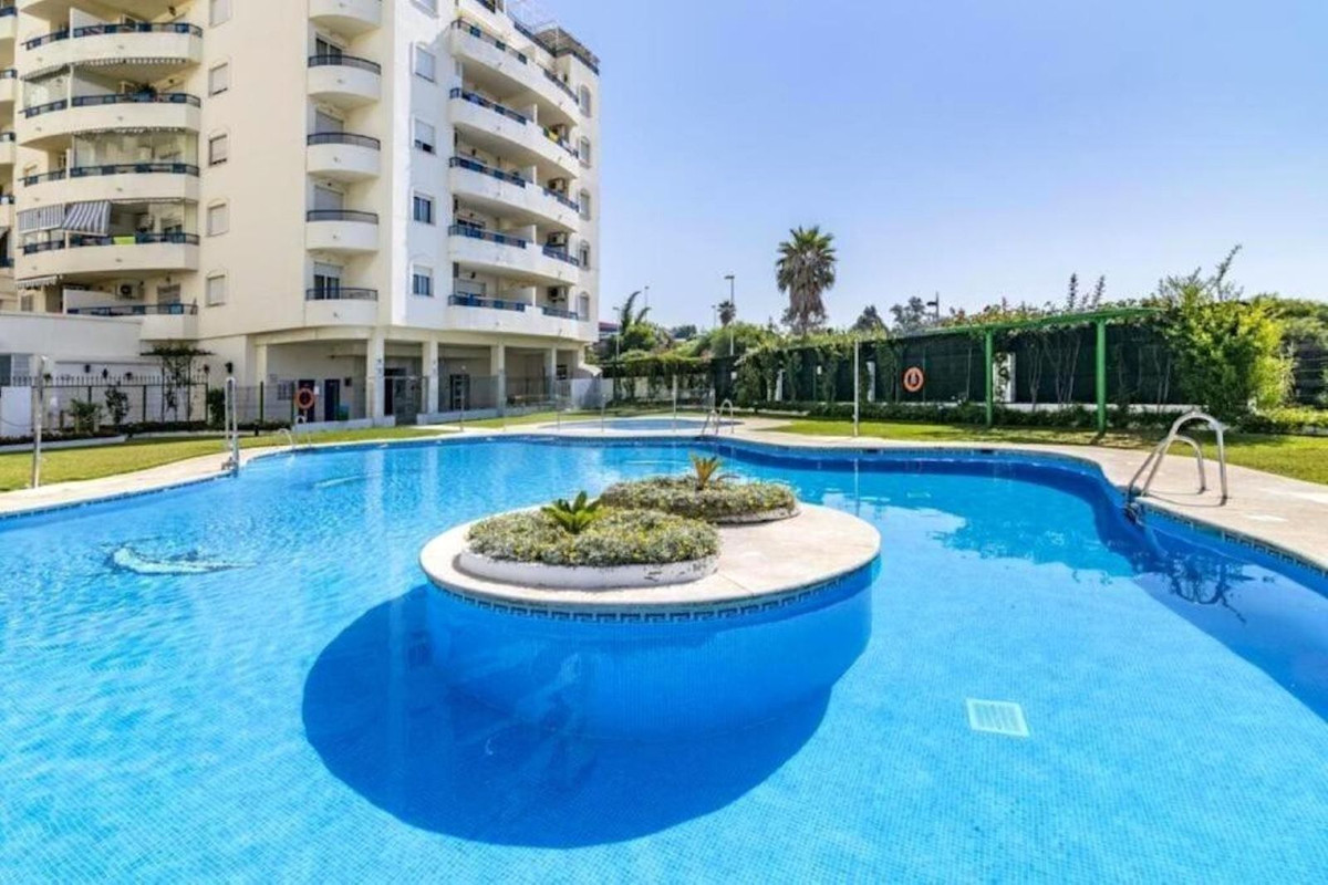 Se vende Apartamento Planta Media de 1 dormitorios en Costa Del Sol, Málaga, España