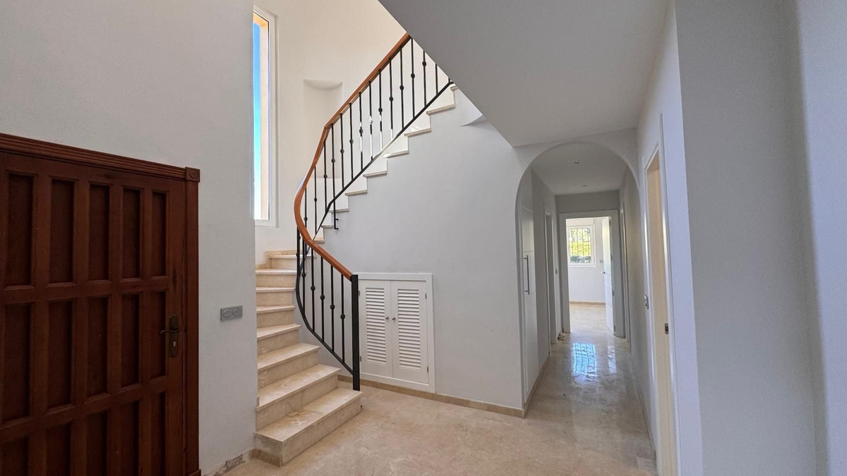 Se vende Pareada de 3 dormitorios en Costa Del Sol, Cadiz, España