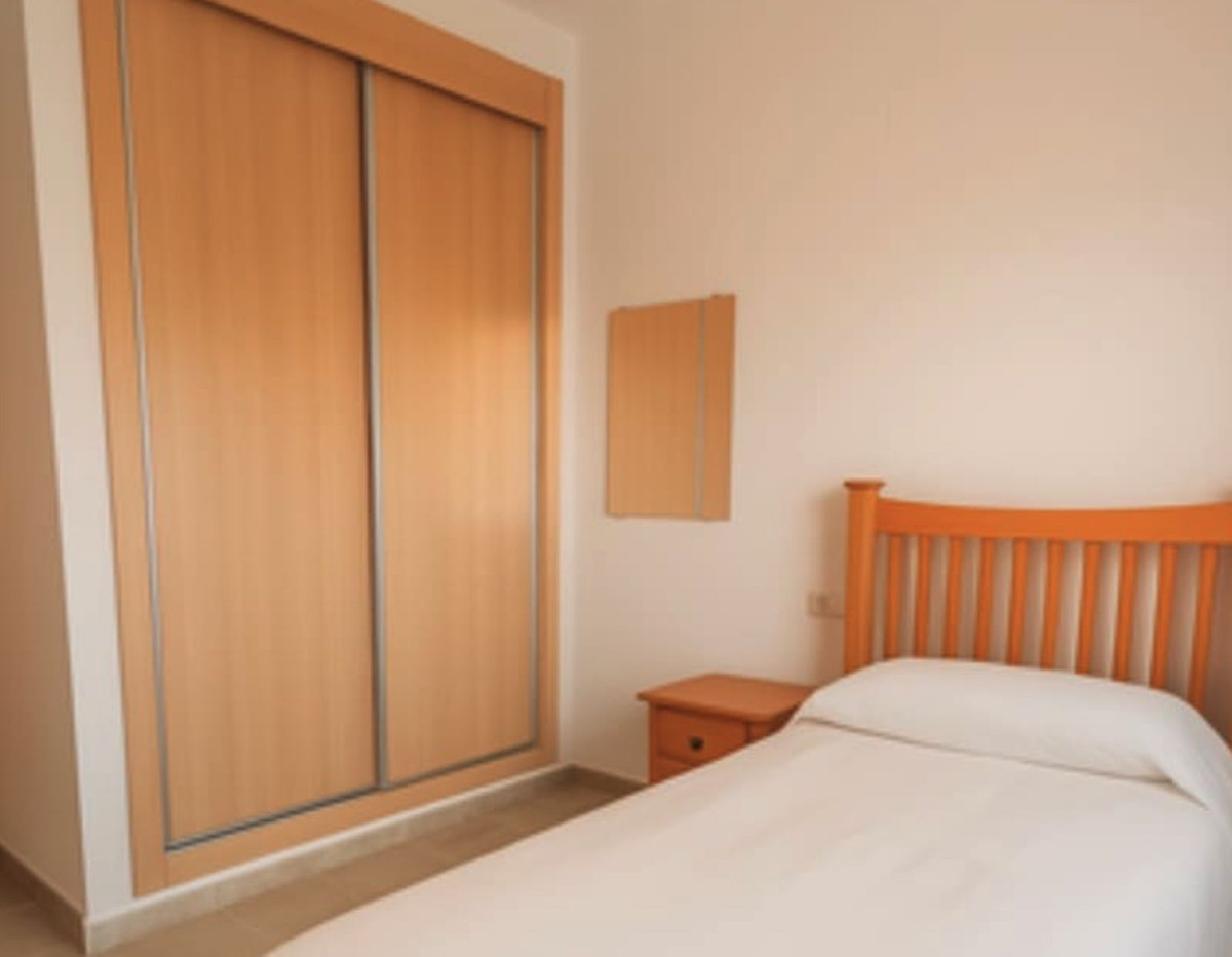 Se vende Apartamento Planta Baja de 2 dormitorios en Costa Del Sol, Málaga, España