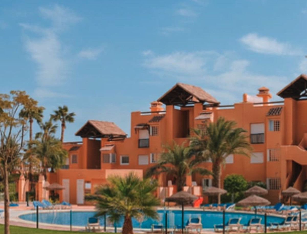 Se vende Apartamento Planta Baja de 2 dormitorios en Costa Del Sol, Málaga, España