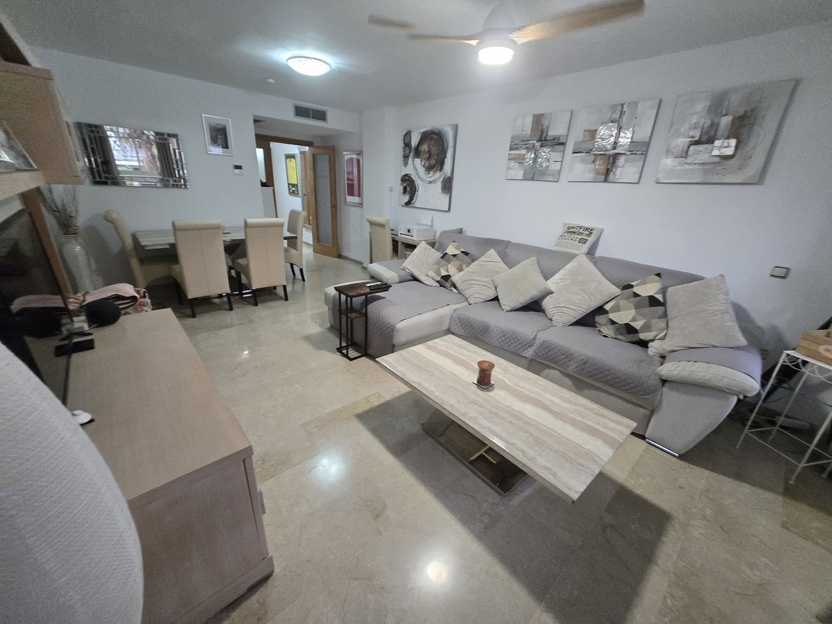 2 Bed Apartment for sale in La Duquesa Costa Del Sol, Málaga, Spain