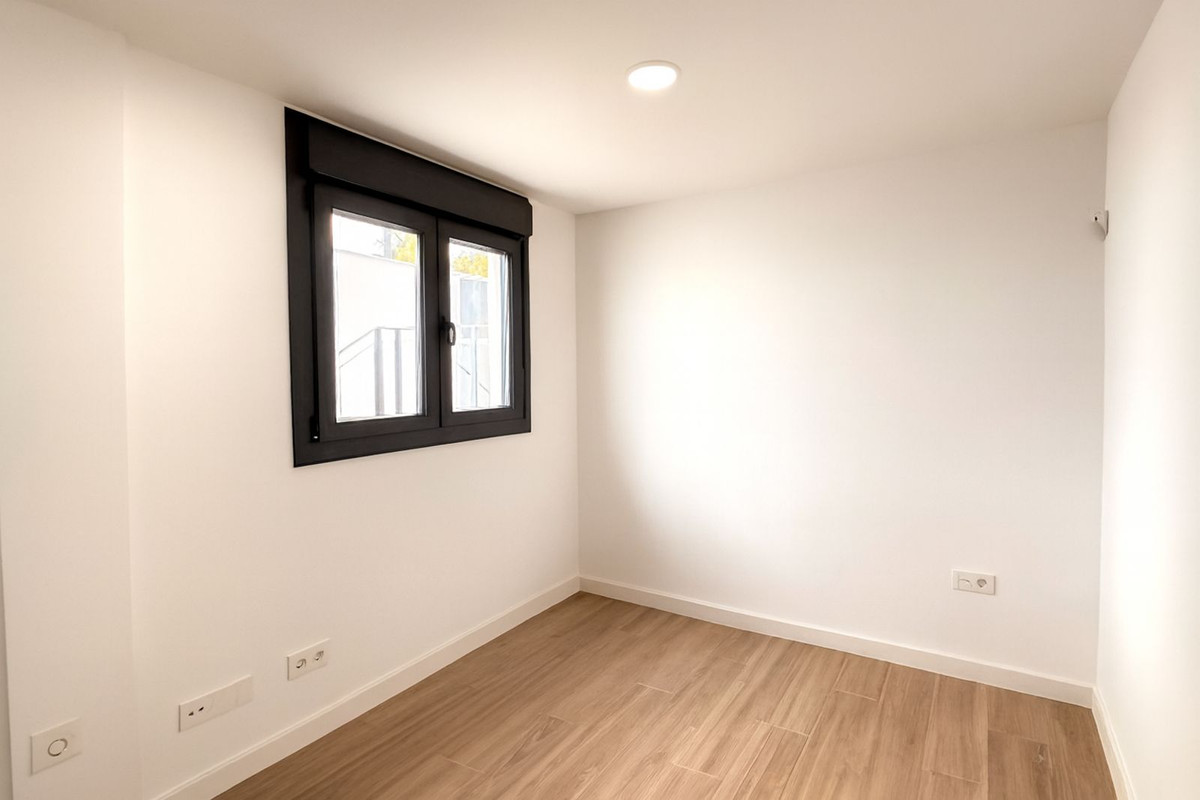 3 Bed Townhouse for sale in La Duquesa Costa Del Sol, Málaga, Spain