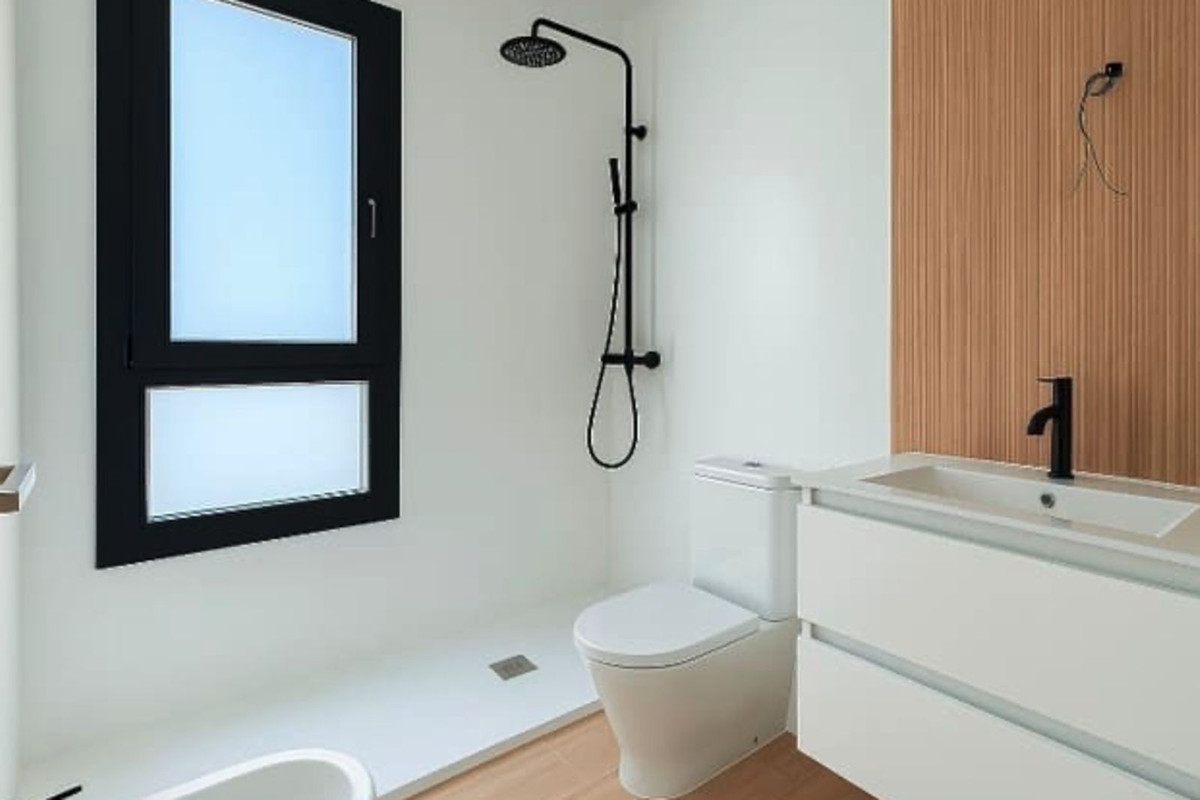 3 Bed Townhouse for sale in La Duquesa Costa Del Sol, Málaga, Spain