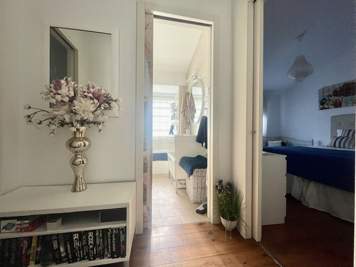 3 Bed Townhouse for sale in Cerros Del Aguila Costa Del Sol, Málaga, Spain