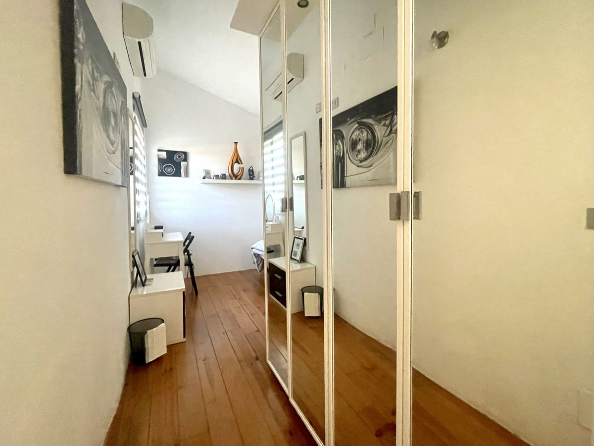 3 Bed Townhouse for sale in Cerros Del Aguila Costa Del Sol, Málaga, Spain