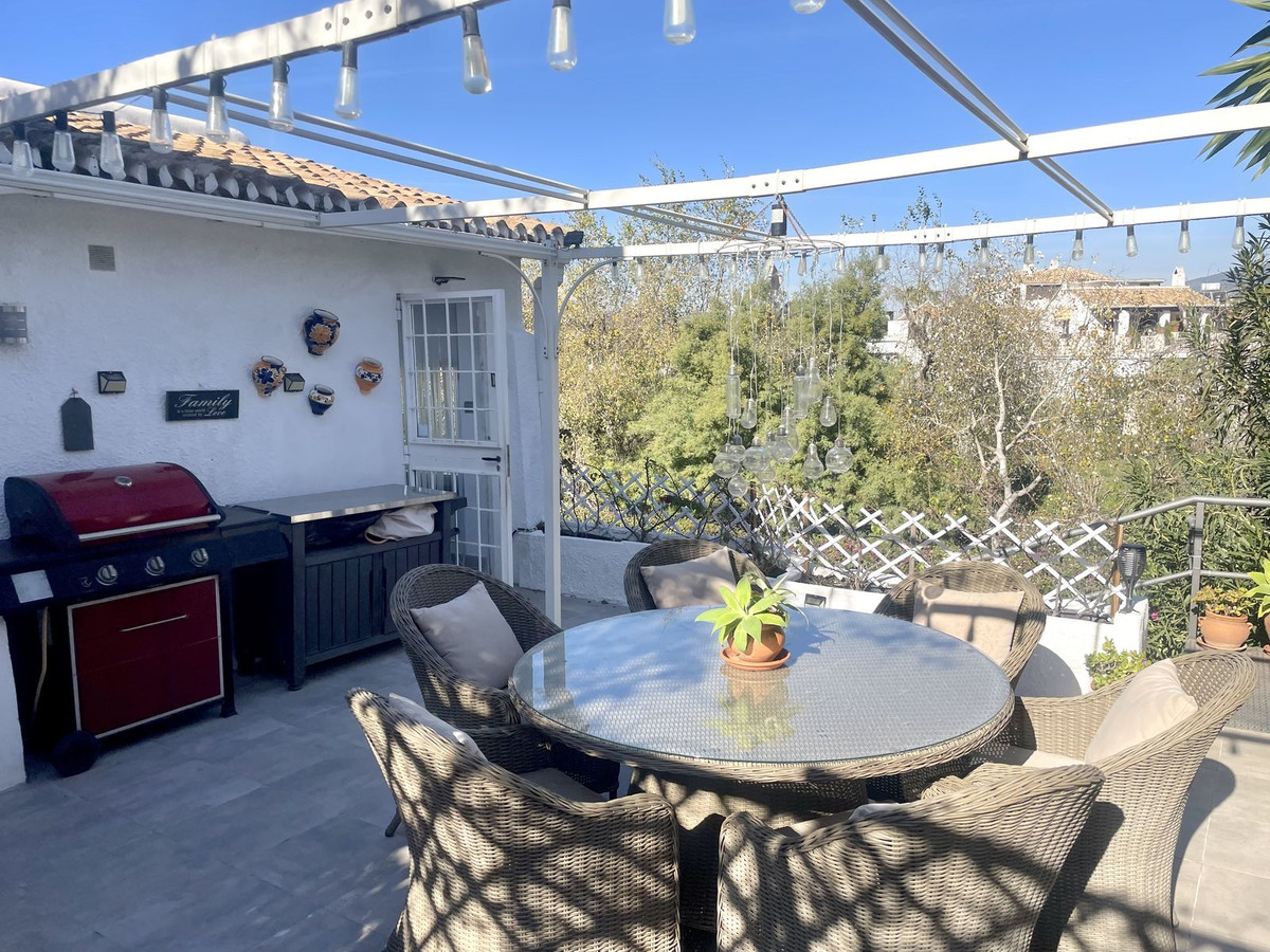 3 Bed Townhouse for sale in Cerros Del Aguila Costa Del Sol, Málaga, Spain