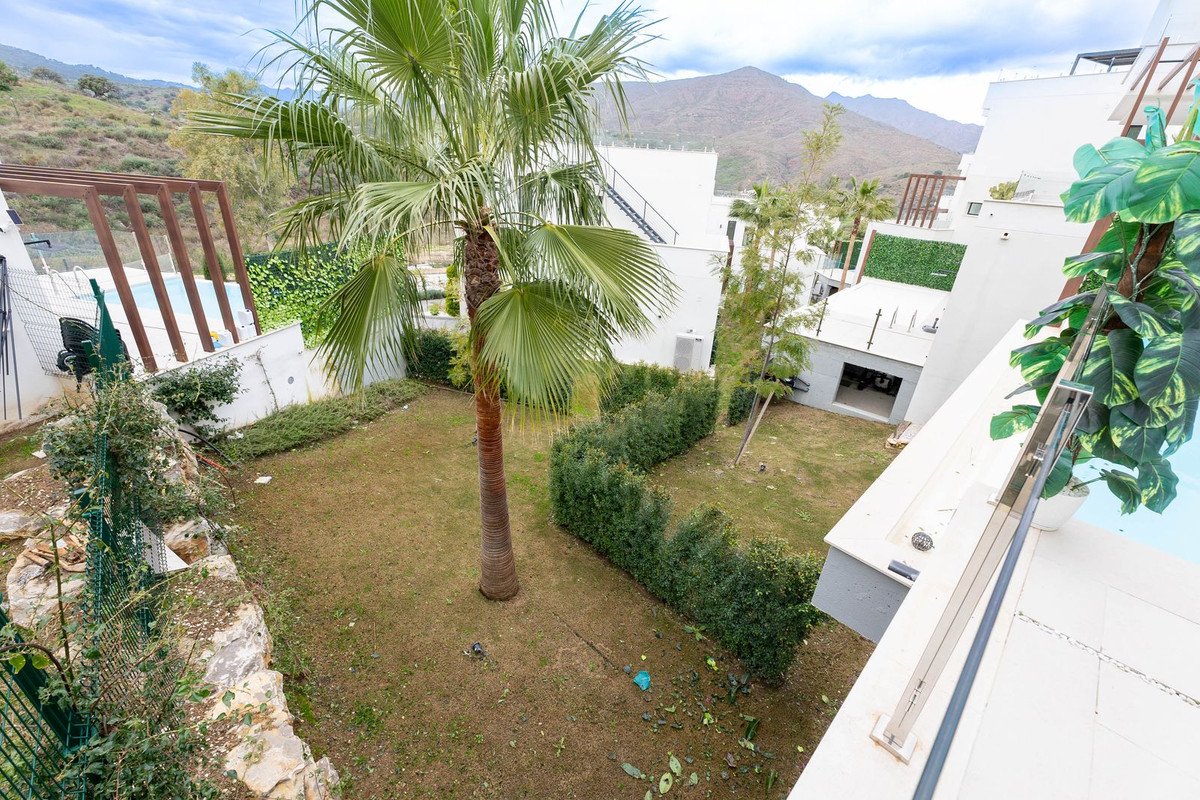 Se vende Villa - Chalet de 4 dormitorios en Costa Del Sol, Málaga, España