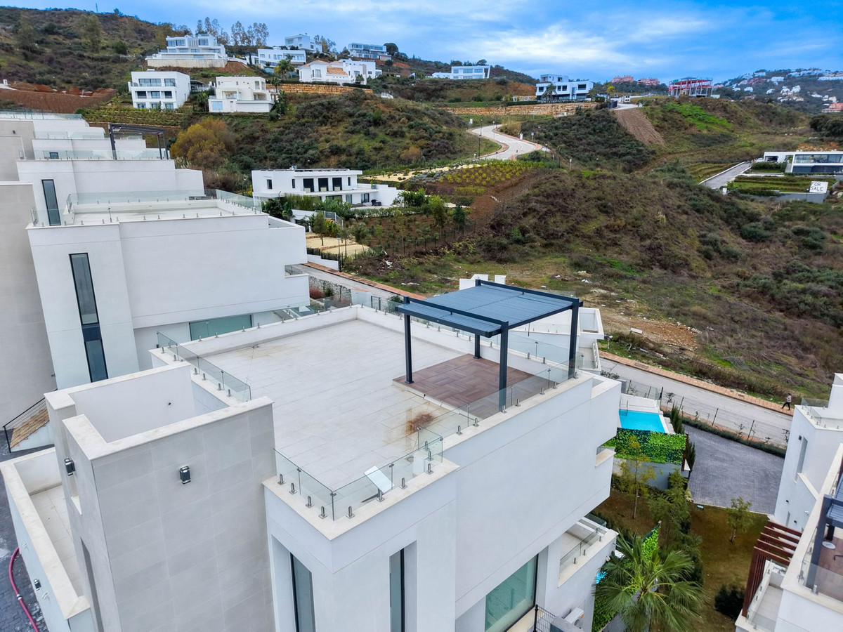 Se vende Villa - Chalet de 4 dormitorios en Costa Del Sol, Málaga, España
