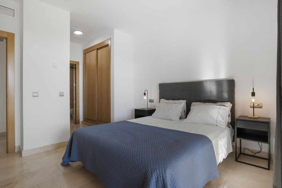 Se vende Apartamento Planta Baja de 2 dormitorios en Costa Del Sol, Málaga, España