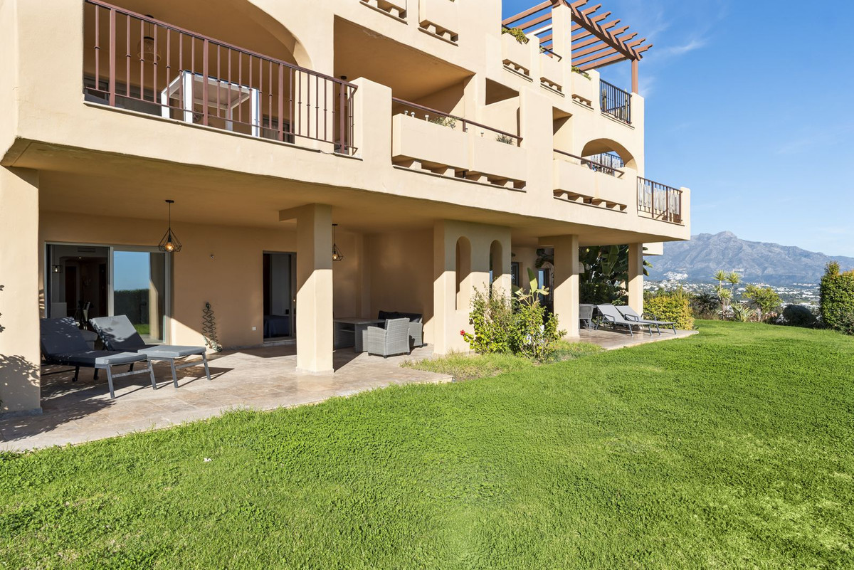 Se vende Apartamento Planta Baja de 2 dormitorios en Costa Del Sol, Málaga, España