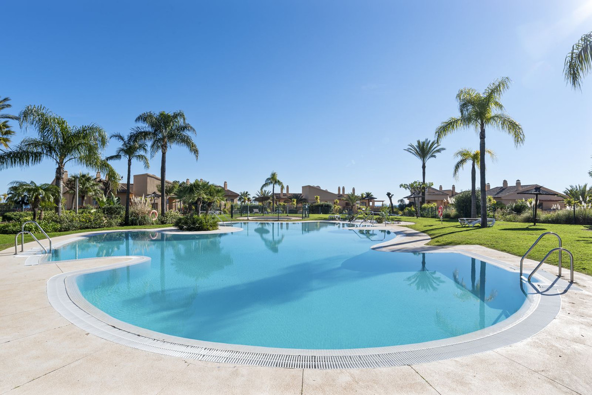 Se vende Apartamento Planta Baja de 2 dormitorios en Costa Del Sol, Málaga, España