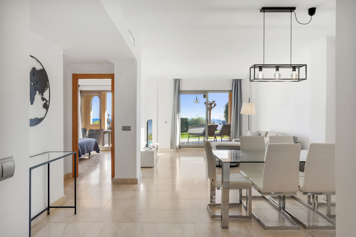 Se vende Apartamento Planta Baja de 2 dormitorios en Costa Del Sol, Málaga, España