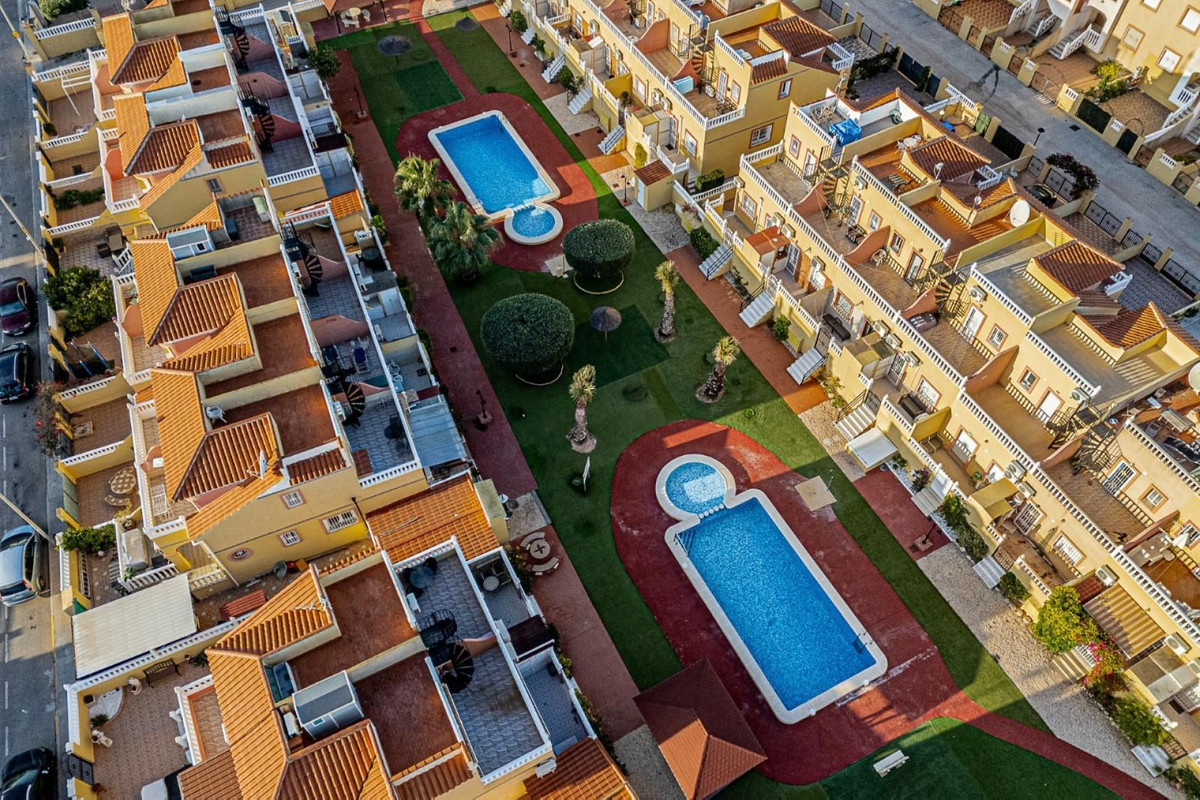 2 Bed Apartment for sale in La Zenia Costa Blanca, Alicante, Spain