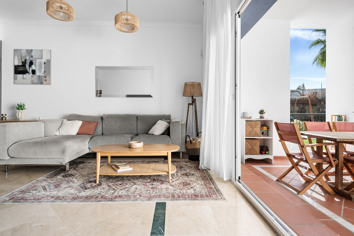 Se vende Apartamento Planta Baja de 3 dormitorios en Costa Del Sol, Málaga, España