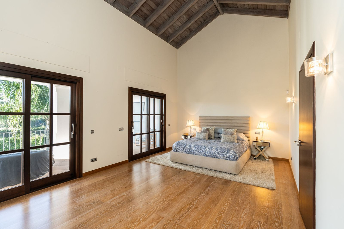 Se vende Villa - Chalet de 4 dormitorios en Costa Del Sol, Málaga, España