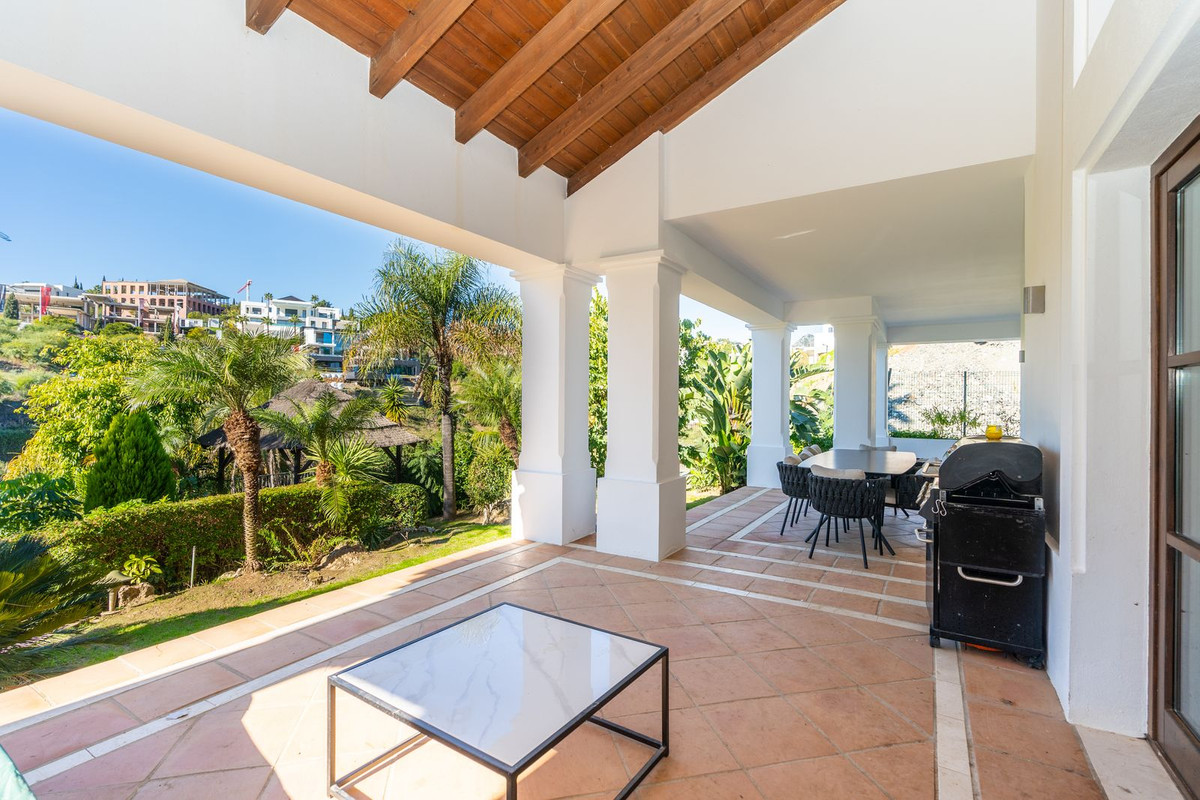 Se vende Villa - Chalet de 4 dormitorios en Costa Del Sol, Málaga, España