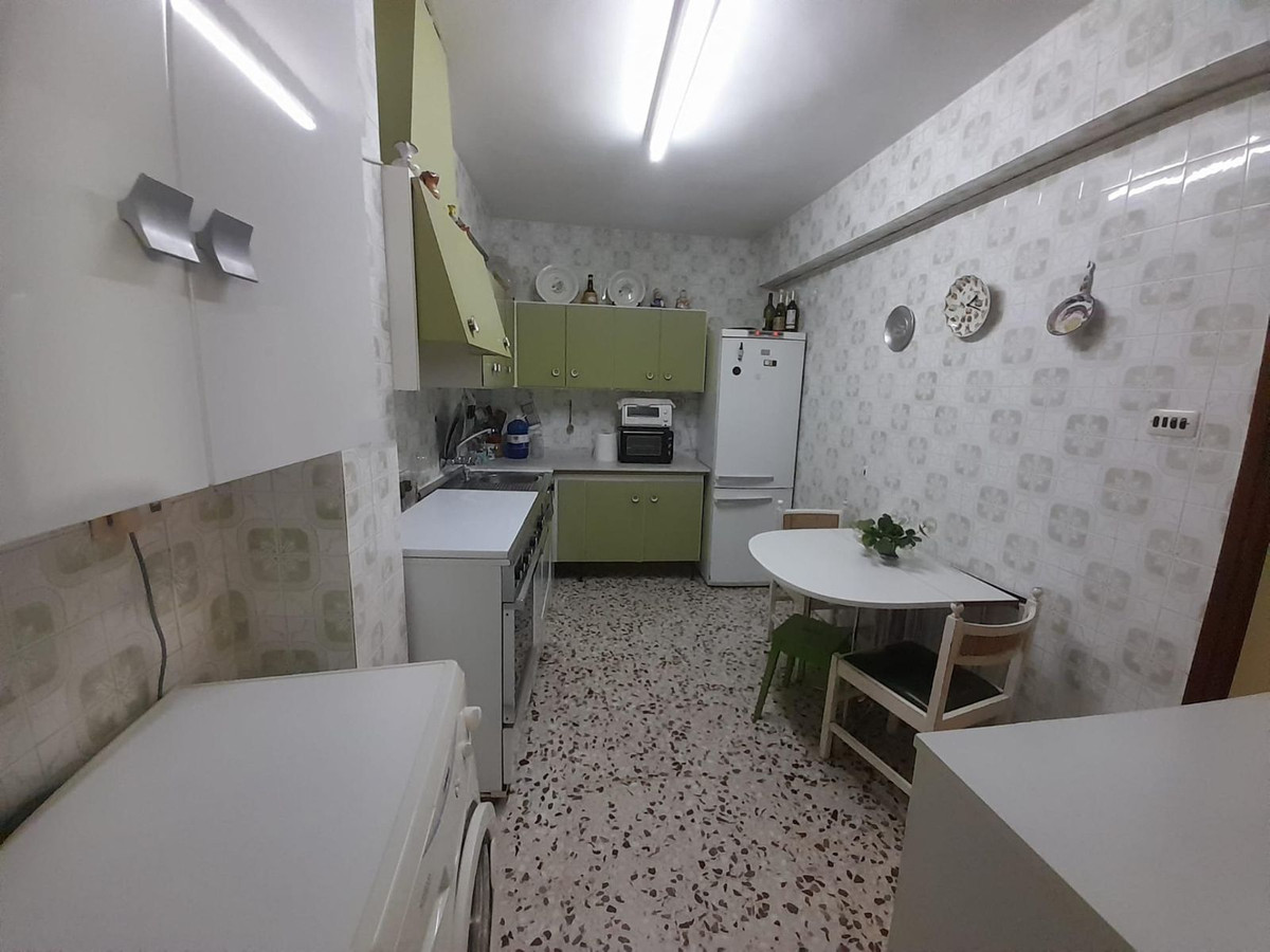 Se vende Apartamento Planta Media de 4 dormitorios en Costa Calida, Murcia, España
