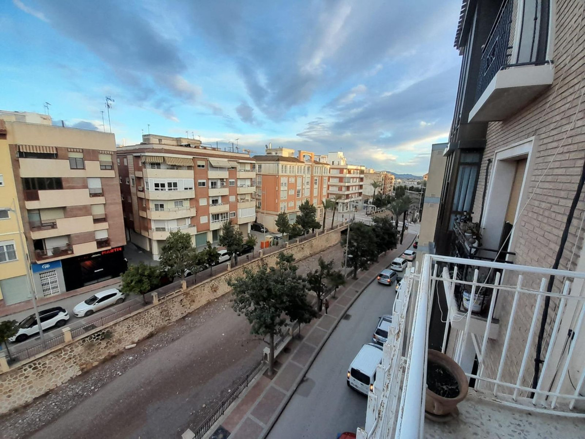 Se vende Apartamento Planta Media de 4 dormitorios en Costa Calida, Murcia, España