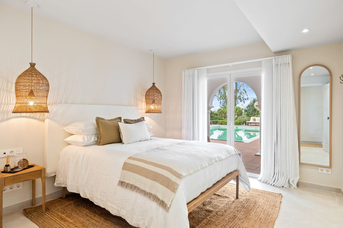 Se vende Villa - Chalet de 3 dormitorios en Costa Del Sol, Málaga, España