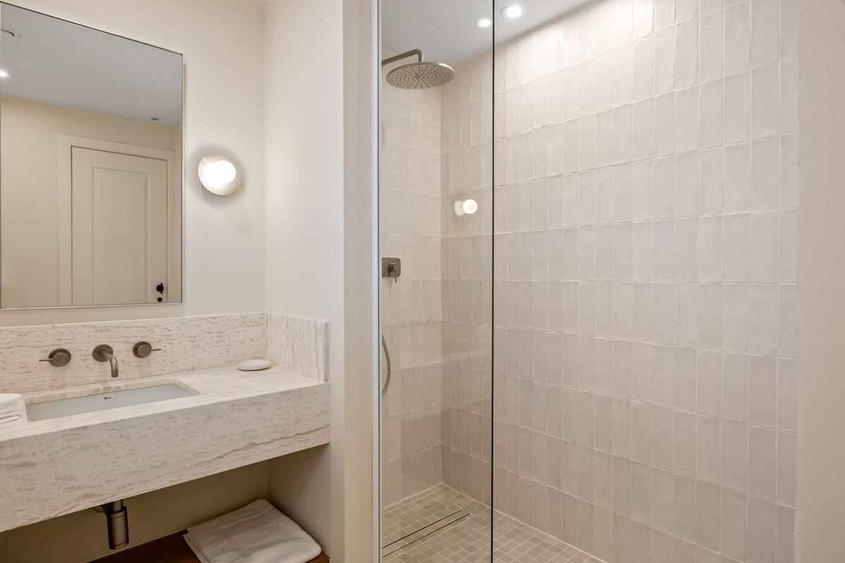 Se vende Villa - Chalet de 3 dormitorios en Costa Del Sol, Málaga, España