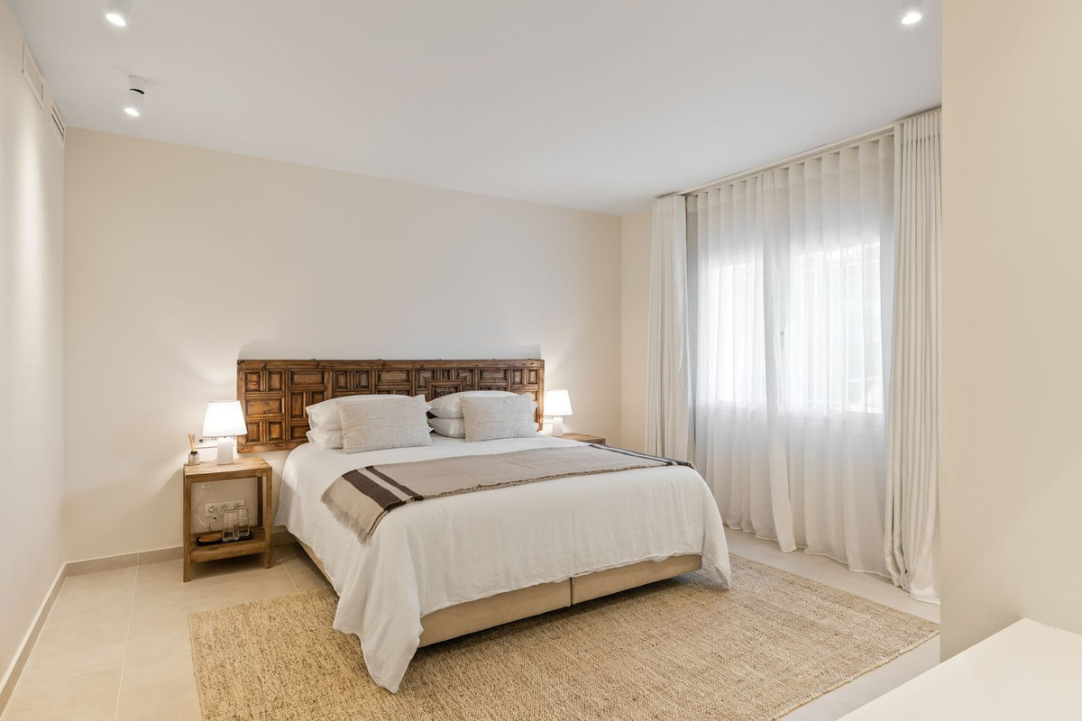 Se vende Villa - Chalet de 3 dormitorios en Costa Del Sol, Málaga, España