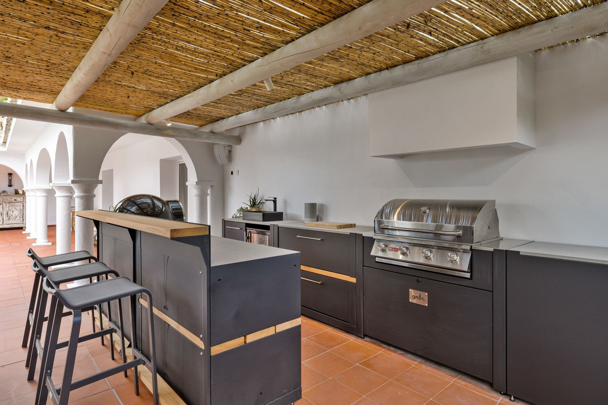 Se vende Villa - Chalet de 3 dormitorios en Costa Del Sol, Málaga, España