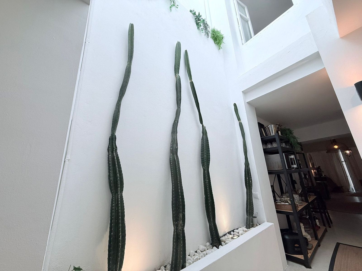 3 Bed Townhouse for sale in Coín Costa Del Sol, Málaga, Spain
