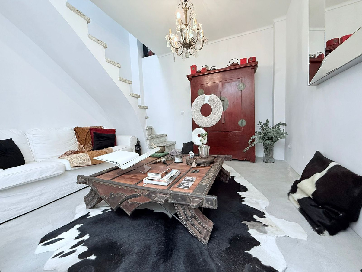 3 Bed Townhouse for sale in Coín Costa Del Sol, Málaga, Spain