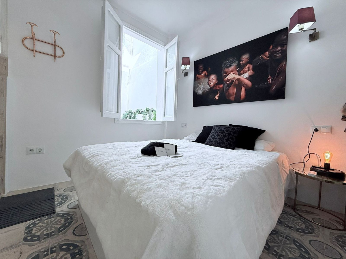 3 Bed Townhouse for sale in Coín Costa Del Sol, Málaga, Spain