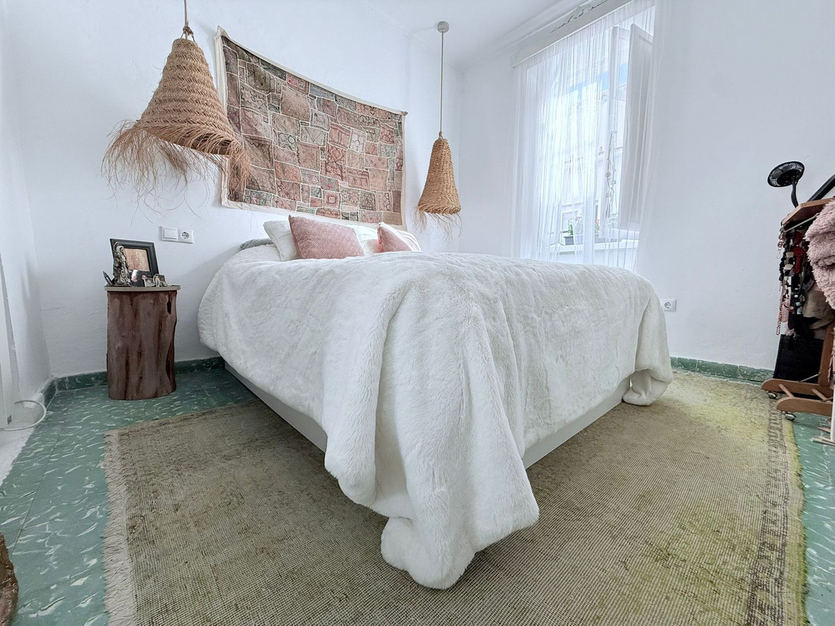 3 Bed Townhouse for sale in Coín Costa Del Sol, Málaga, Spain