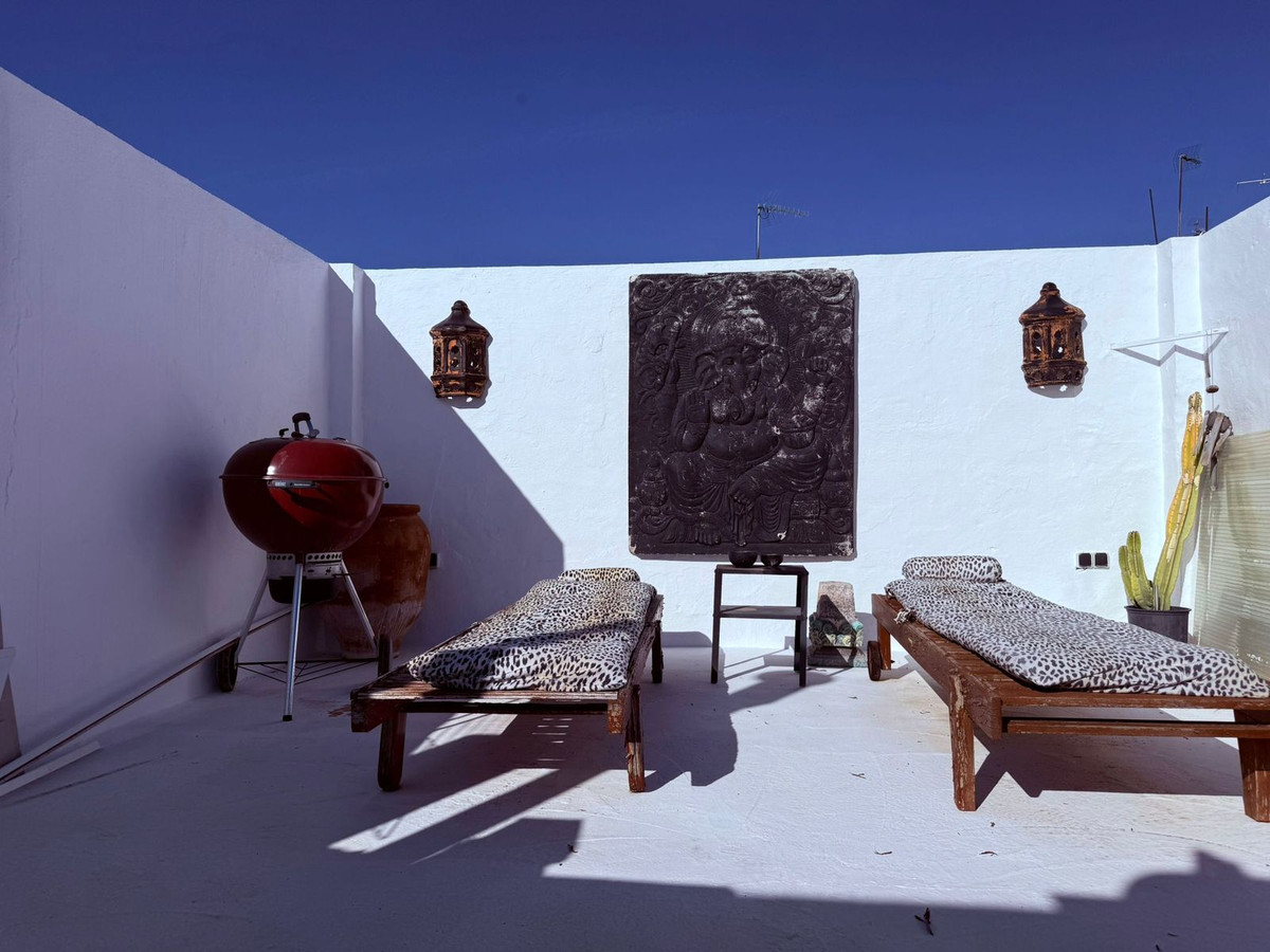 3 Bed Townhouse for sale in Coín Costa Del Sol, Málaga, Spain