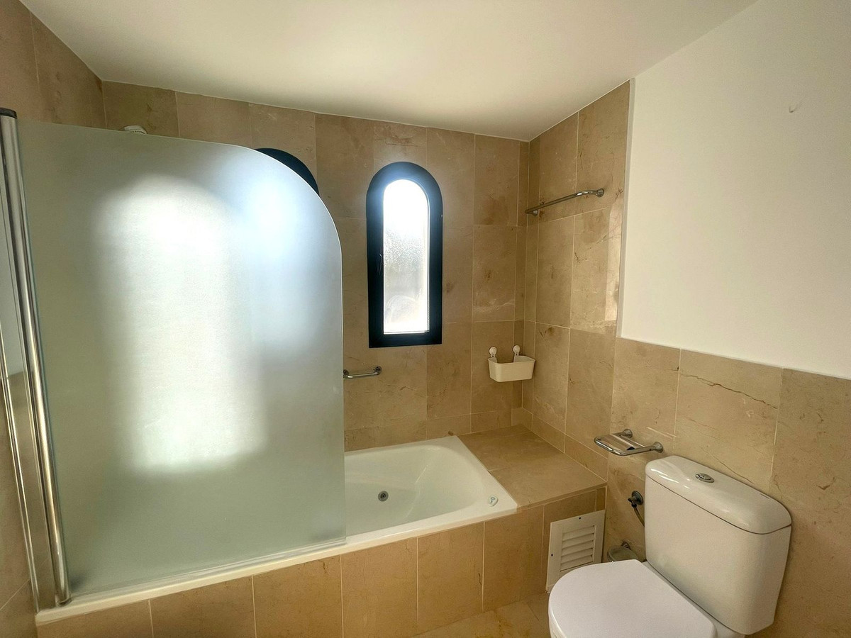 Se vende Adosada de 3 dormitorios en Costa Del Sol, Málaga, España