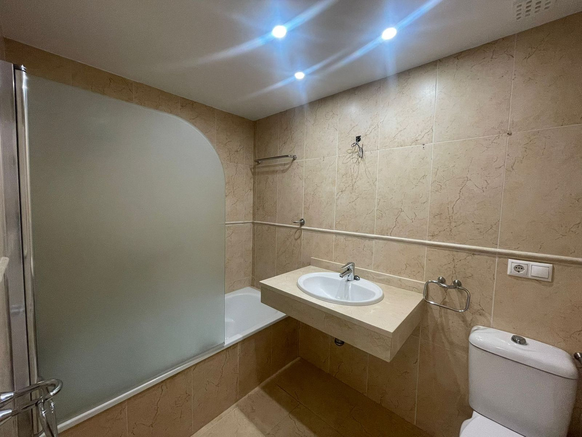 Se vende Adosada de 3 dormitorios en Costa Del Sol, Málaga, España