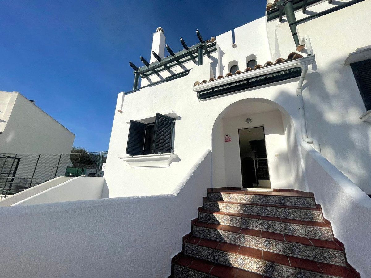 Se vende Adosada de 3 dormitorios en Costa Del Sol, Málaga, España