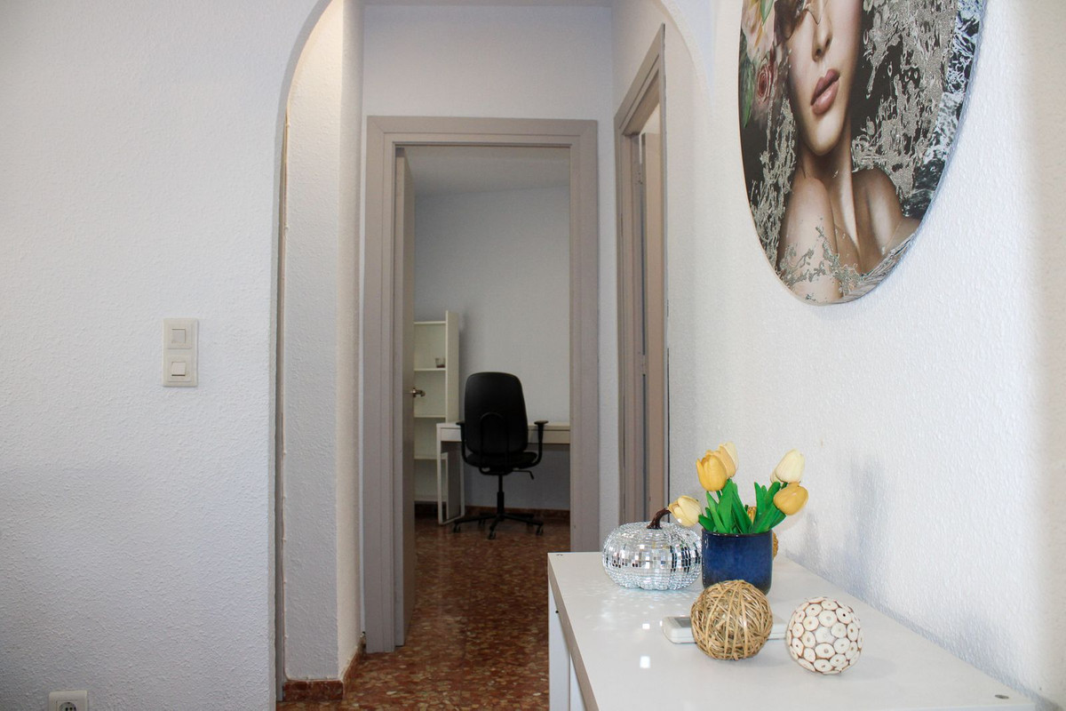 3 Bed Apartment for sale in Nerja Costa Del Sol East, Málaga, Spain