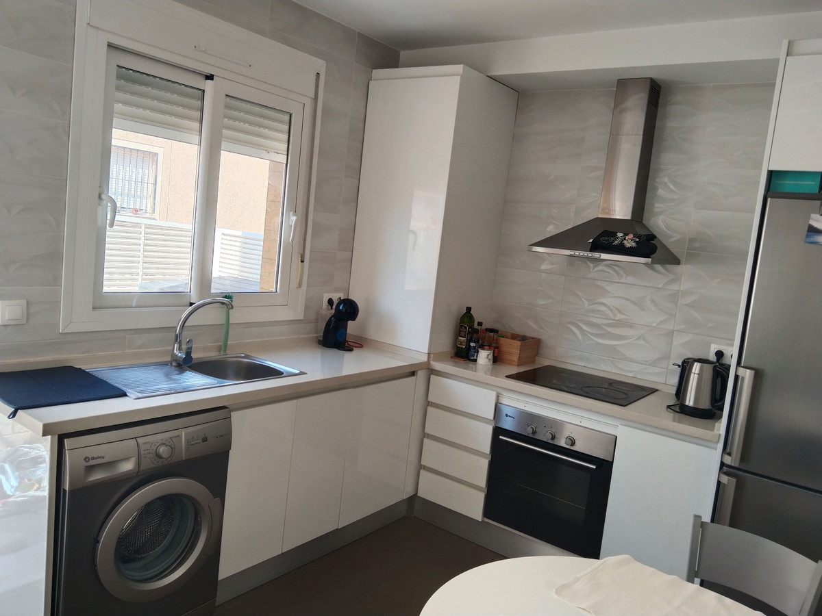 Se vende Pareada de 2 dormitorios en Costa Blanca, Alicante, España